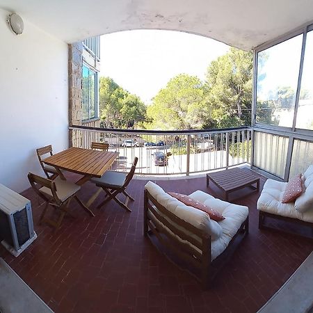 Loft Climatise "La Pinede", 50 M2, Tres Calme, 5 Mn A Pied Des Plages, Lit King Size لا سين سور مير المظهر الخارجي الصورة