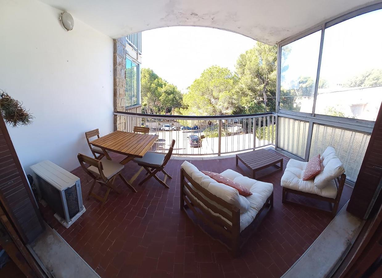 Loft Climatise "La Pinede", 50 M2, Tres Calme, 5 Mn A Pied Des Plages, Lit King Size لا سين سور مير المظهر الخارجي الصورة