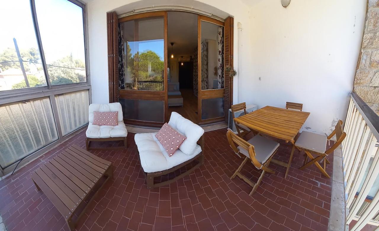 Loft Climatise "La Pinede", 50 M2, Tres Calme, 5 Mn A Pied Des Plages, Lit King Size لا سين سور مير المظهر الخارجي الصورة